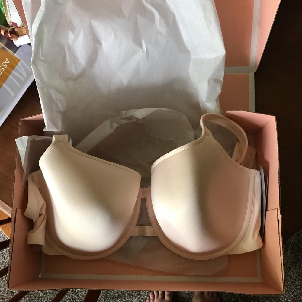 LAST CHANCE —- BRAND NEW ThirdLove Bra